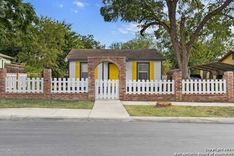 110 Dumoulin Ave, San Antonio, TX 78210