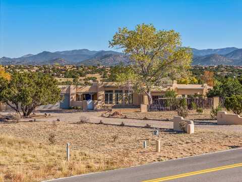 44 Balsa Road, Santa Fe, NM 87508