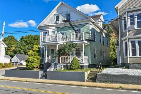 398 Park Avenue, Woonsocket, RI 02895