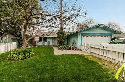 3683 N Ezie Avenue, Fresno, CA 93727