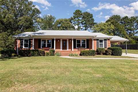 4112 Stirrup Drive, Greensboro, NC 27407