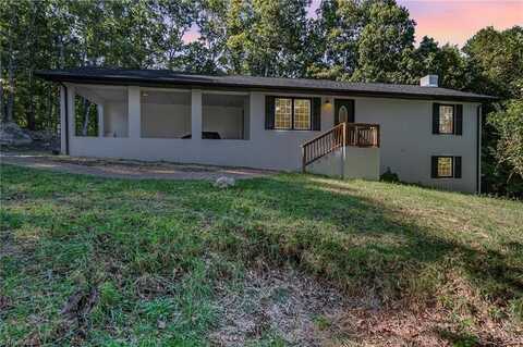 521 Henley Country Road, Asheboro, NC 27203