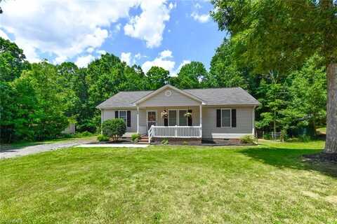 158 Falling Brook Road, Stokesdale, NC 27357