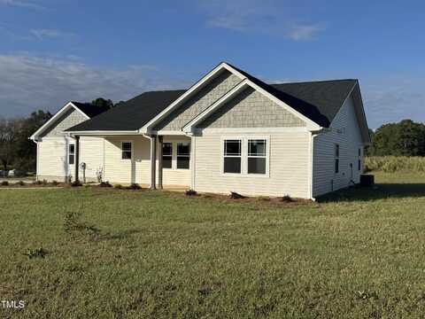 143 Christmas Light Road, Kenly, NC 27542