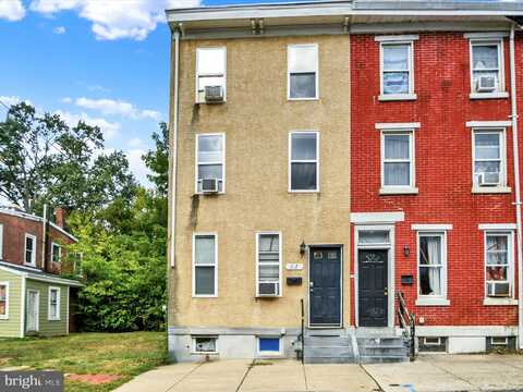 917 GREEN STREET, NORRISTOWN, PA 19401