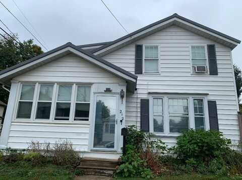 212 N MONROE Street, Titusville, PA 16354