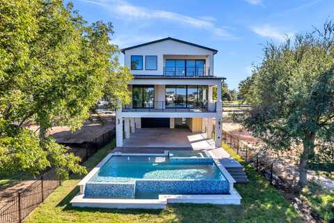 525 Lake Street, Kingsland, TX 78639