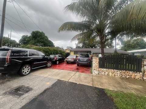 1940 NW 153rd St, Miami Gardens, FL 33054