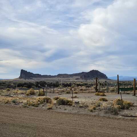 61747 Cabin Lake Road, Fort Rock, OR 97735