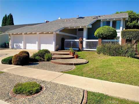 1814 Tanager Drive, Costa Mesa, CA 92626