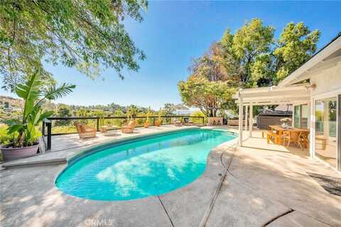 17072 Oak View Drive, Encino, CA 91436