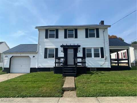 519 Front St, Philo, OH 43771