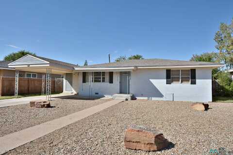 2604 Wallace Street, Clovis, NM 88101