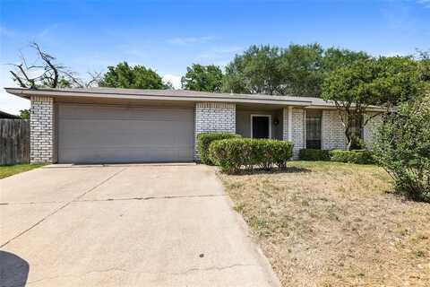 1701 Manor Court, Fort Worth, TX 76134