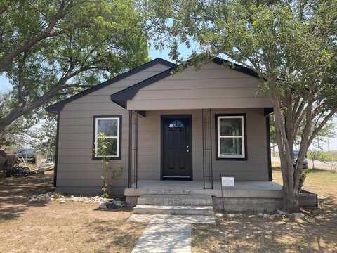 600 Llano, McCamey, TX 79752