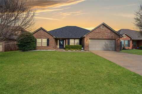 2900 Indian Grass Court, Edmond, OK 73013