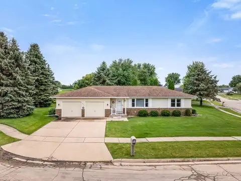 831 Sutton, FREEPORT, IL 61032