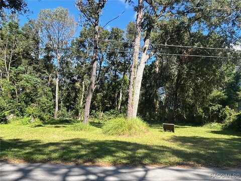 2455 E North Street, Inverness, FL 34453