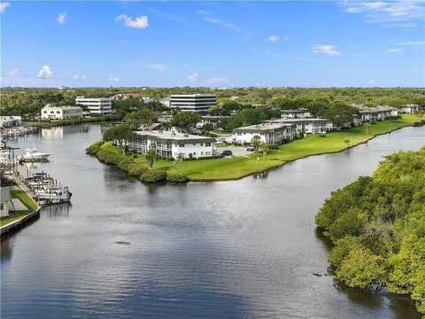 2800 Indian River Boulevard, Vero Beach, FL 32960