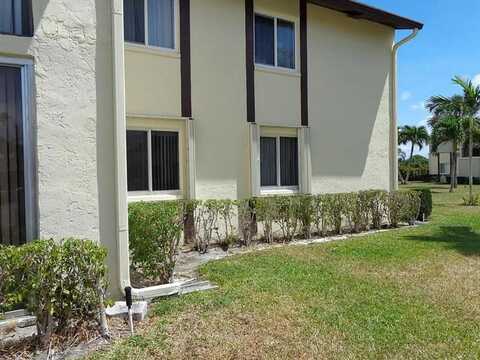 3560 Pine Needle D1 Drive, Greenacres, FL 33463