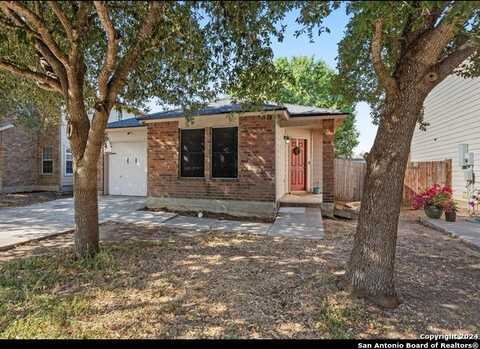 640 CHEROKEE BLVD, New Braunfels, TX 78132