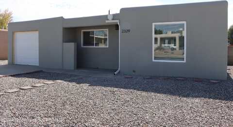 2329 E 17TH Street, Farmington, NM 87401