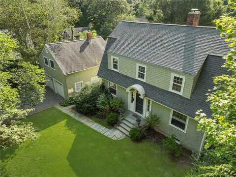 40 Old North Road, South Kingstown, RI 02881