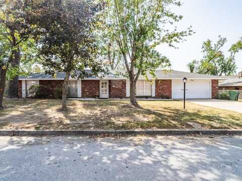 1704 Dogwood ST, Rogers, AR 72758