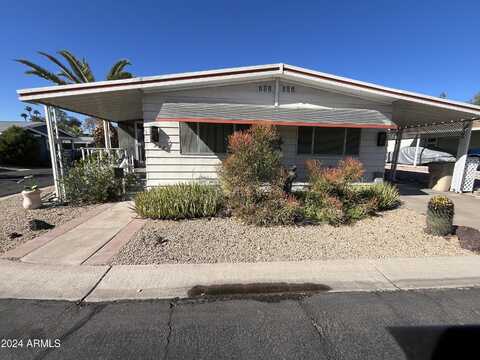 10960 N 67TH Avenue, Glendale, AZ 85304