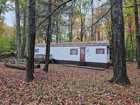 891 Evergreen Drive, Leeper, PA 16233