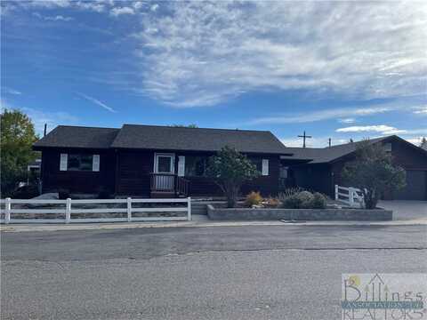 502 Grant Ave S, Red Lodge, MT 59068