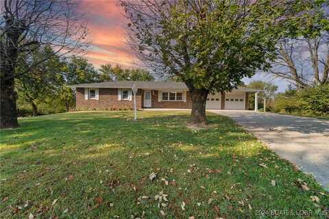 901 Panda Drive, Out Of Area (BDAR), MO 65251