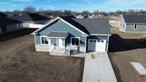 813 4TH STREET, COLUMBUS, NE 68601