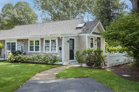 16 Second Avenue, Osterville, MA 02655