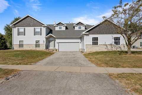 4425 Westchester Drive NE, Cedar Rapids, IA 52402