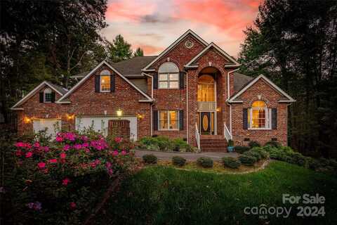 32 Coventry Woods Drive, Arden, NC 28704