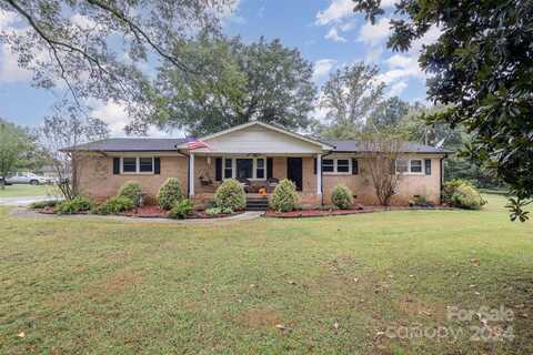 210 Pinkney Road, Dallas, NC 28034