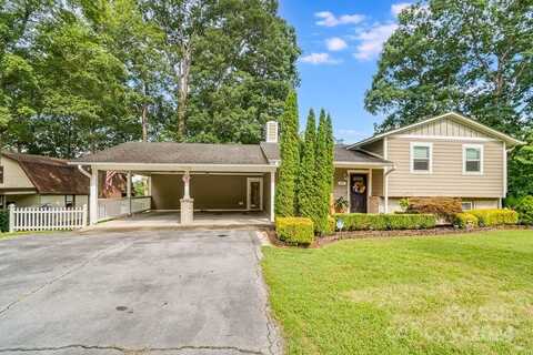 409 Bradshaw Avenue, Hendersonville, NC 28792