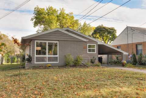 1709 Beaver Avenue, Des Moines, IA 50310