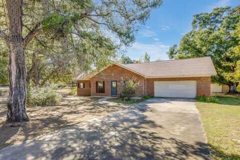 246 Holland St, Crestview, FL 32536