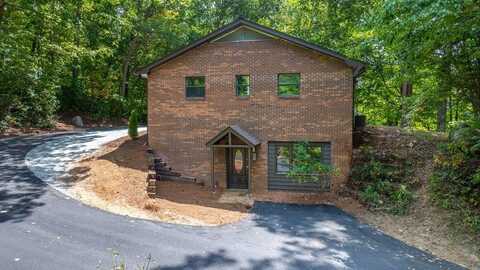 111 Hummingbird Rd, Franklin, NC 28734