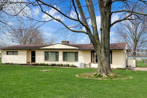 4663 E Harbor Road, Port Clinton, OH 43452