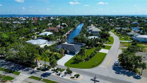 1022 Lindgren Boulevard, Sanibel, FL 33957