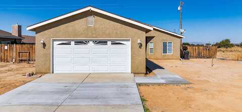 8201 Peach Avenue, California City, CA 93505