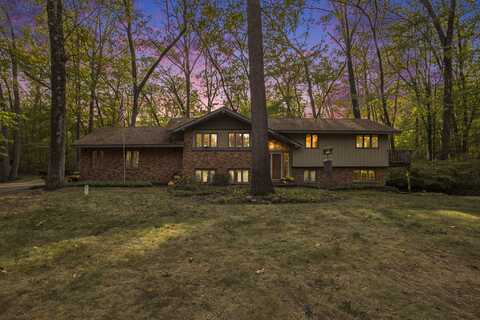 3336 Pine Tree Drive, Allegan, MI 49010