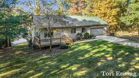 11170 W Briggs Road, Trufant, MI 49347