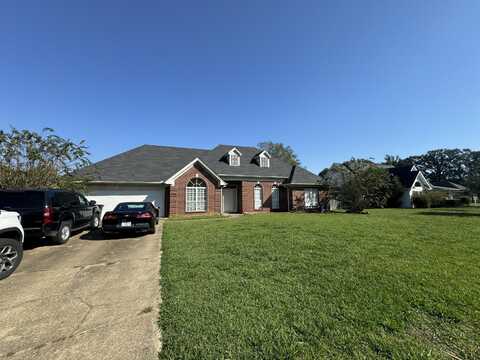 564 Oakdale Dr, Columbus, MS 39705