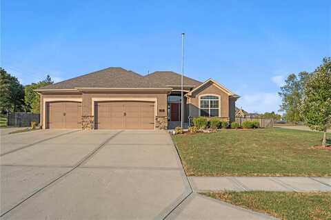 1602 Knoll Creek Lane, Raymore, MO 64083