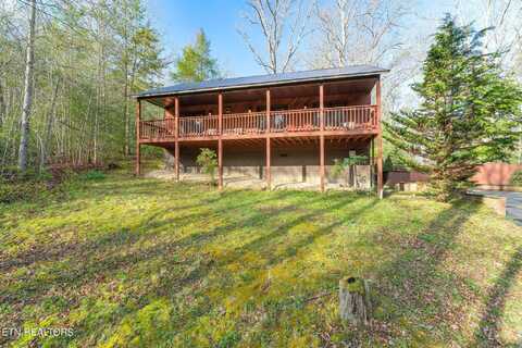 3220 Holly Lane, Sevierville, TN 37862