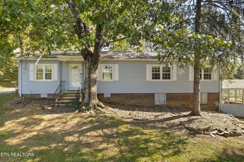 2628 Magill Ave, Maryville, TN 37804